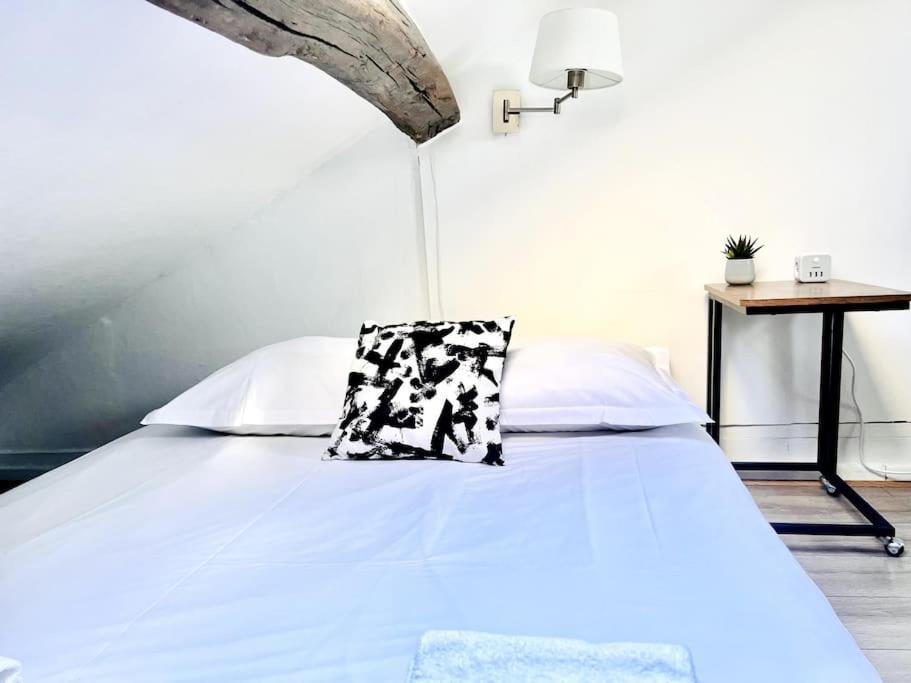 Cosy Studio Next To The Champs-Elysees Avenue! Parijs Buitenkant foto